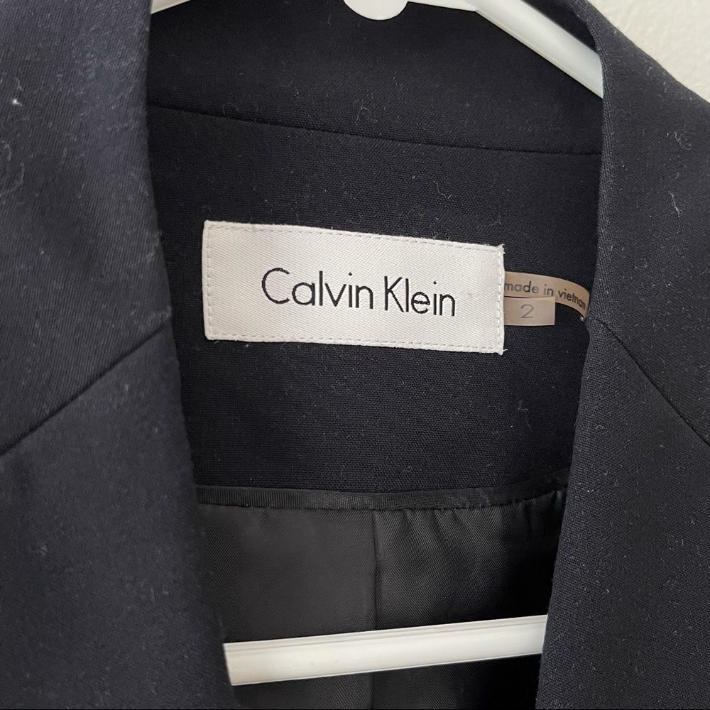 Calvin Klein Navy Blue Blazer w/ Gold Button Professional Office Business - Sz 2 - Picture 3 of 3